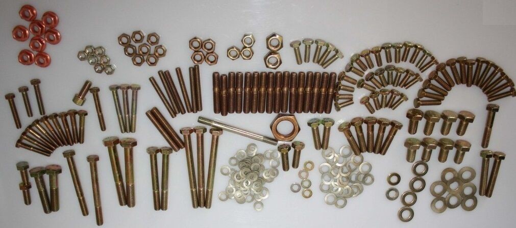 Set of mounting screws for engine BMW E21 315 - 320/4 CS-444001E21
