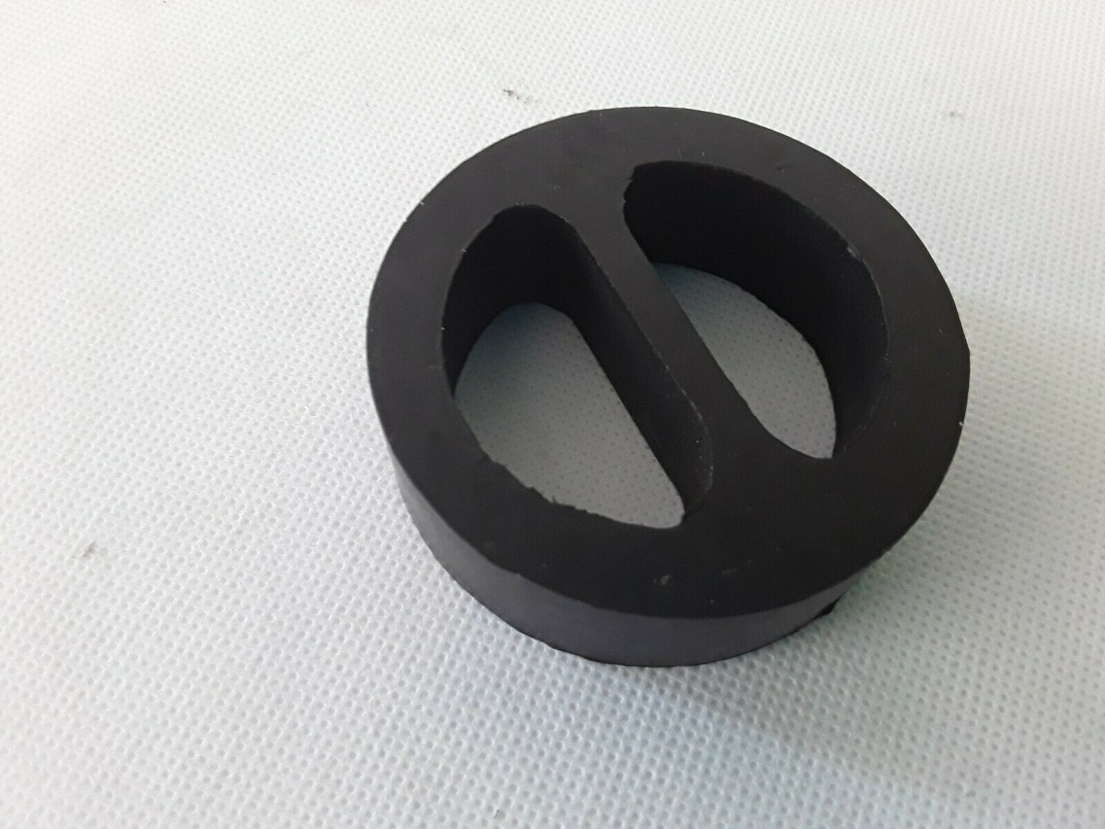 Exhaust rubber with fabric insert BMW E23 728i - 745i CS-105638E23