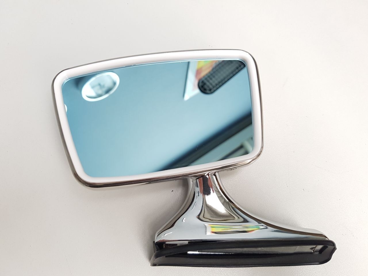 Exterior mirror trapezoid left BMW E9 2,5 CS - 3,0 CSL year 1971 - 1973 CS-804452E9