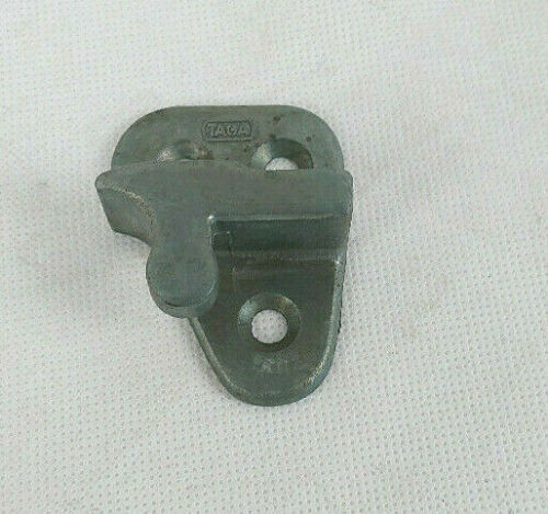 Locking wedge right for BMW 2000 C, CA, CS CS-742125NKC