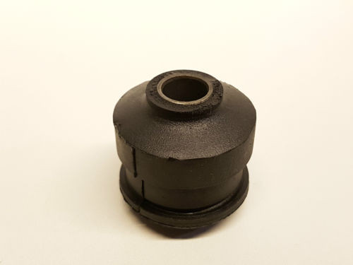Rubber bearing in front axle carrier BMW E10 / E6 1502 - 2002 tii CS-108373